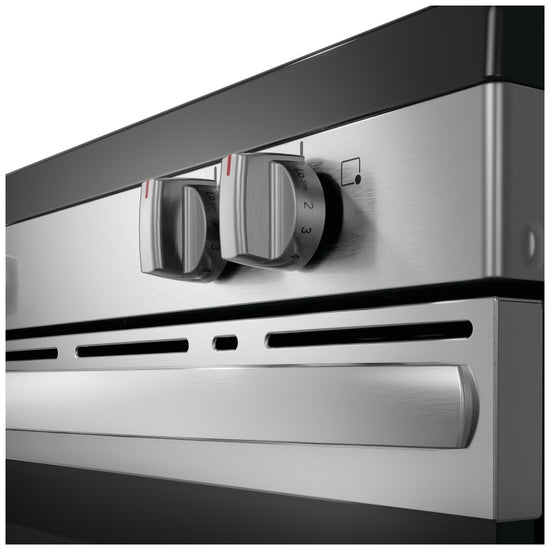 Frigidaire 30 Inch Electric Range with 5.3 cu. ft. Oven - FCRE306CAS