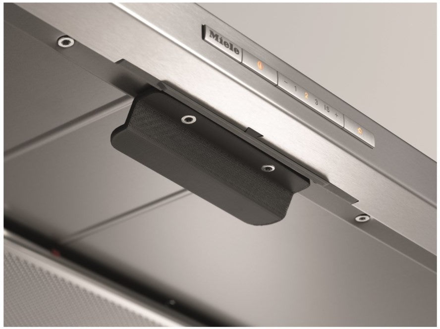 Miele 30 Inch Under Cabinet Range Hood - DA3486