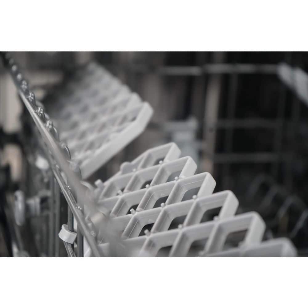 Danby 18 Inch Front Control Built-in Dishwasher in White, 51 DB - DDW18D1EW