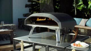 Ooni Koda 16 Gas Pizza Oven, Portable with Rapid Preheat and Innovative L-Shaped Flame - UU-P0AB00