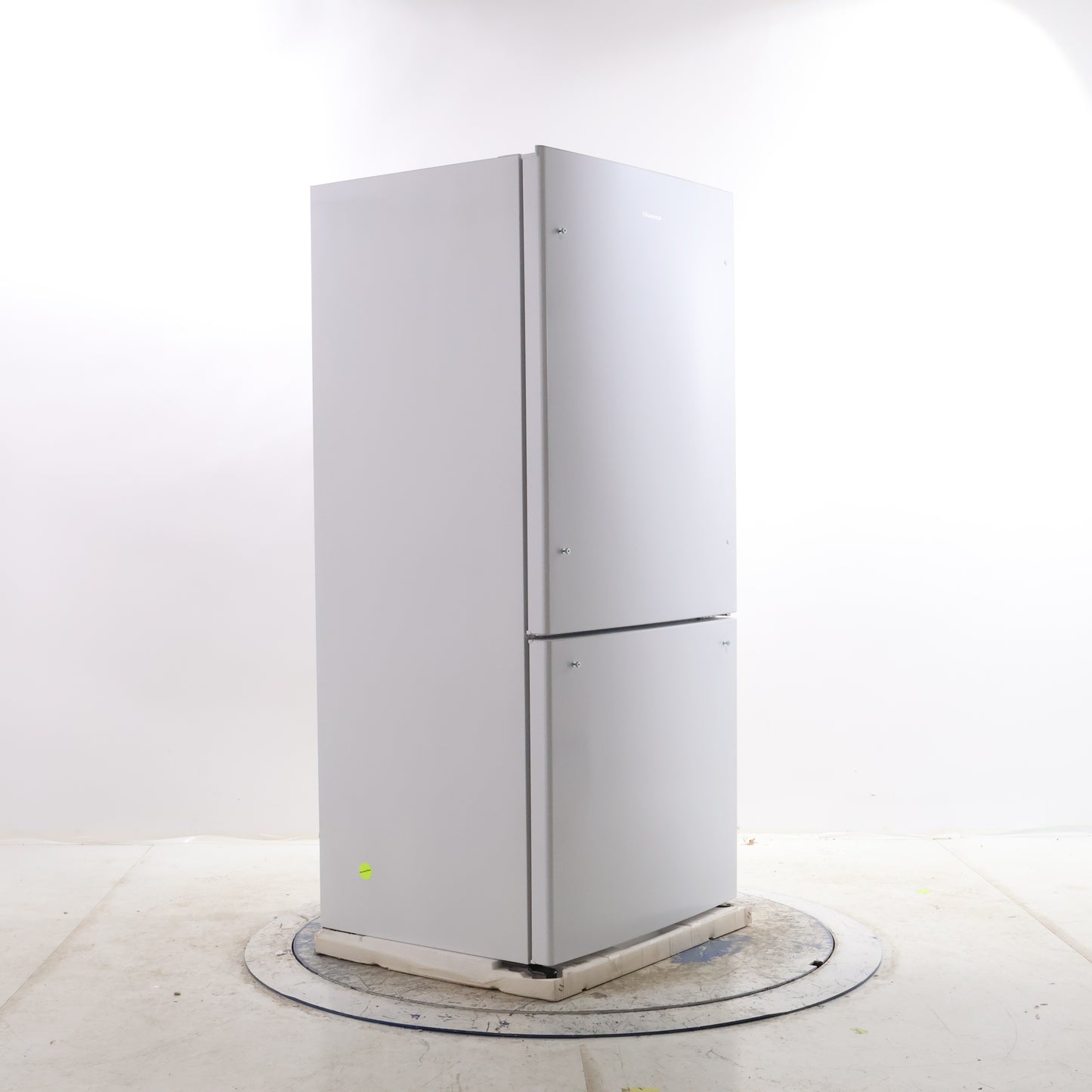 HISENSE BOTTOM FREEZER REFRIGERATOR, WHITE - RB17ND6WE