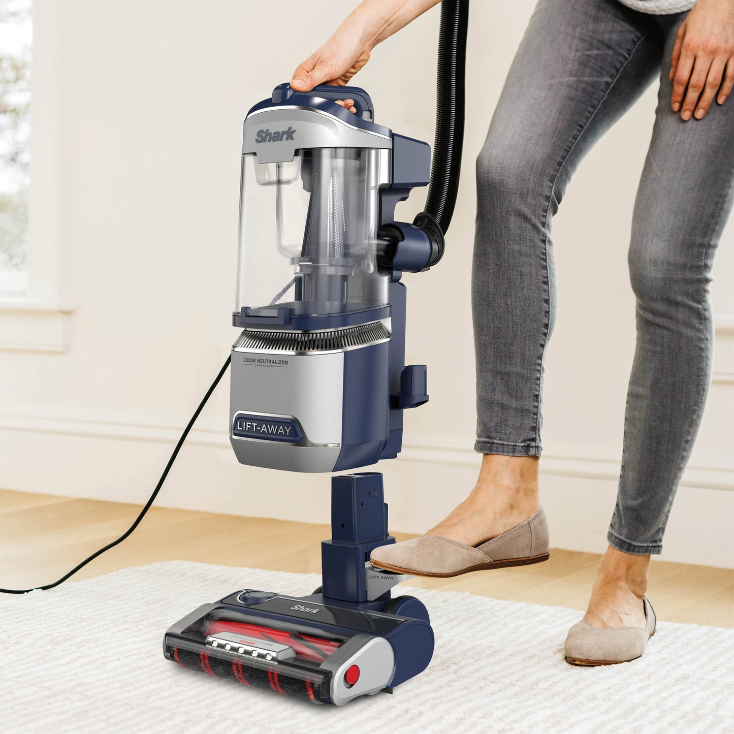 Shark Performance Plus Upright Vacuum with Duo Clean Power Fins Hair Pro - UV900CCO