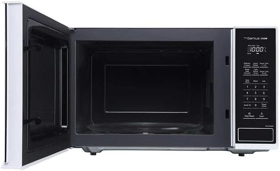 Panasonic 1.3 cu. ft. Inverter Microwave - White - NNSC64MWC