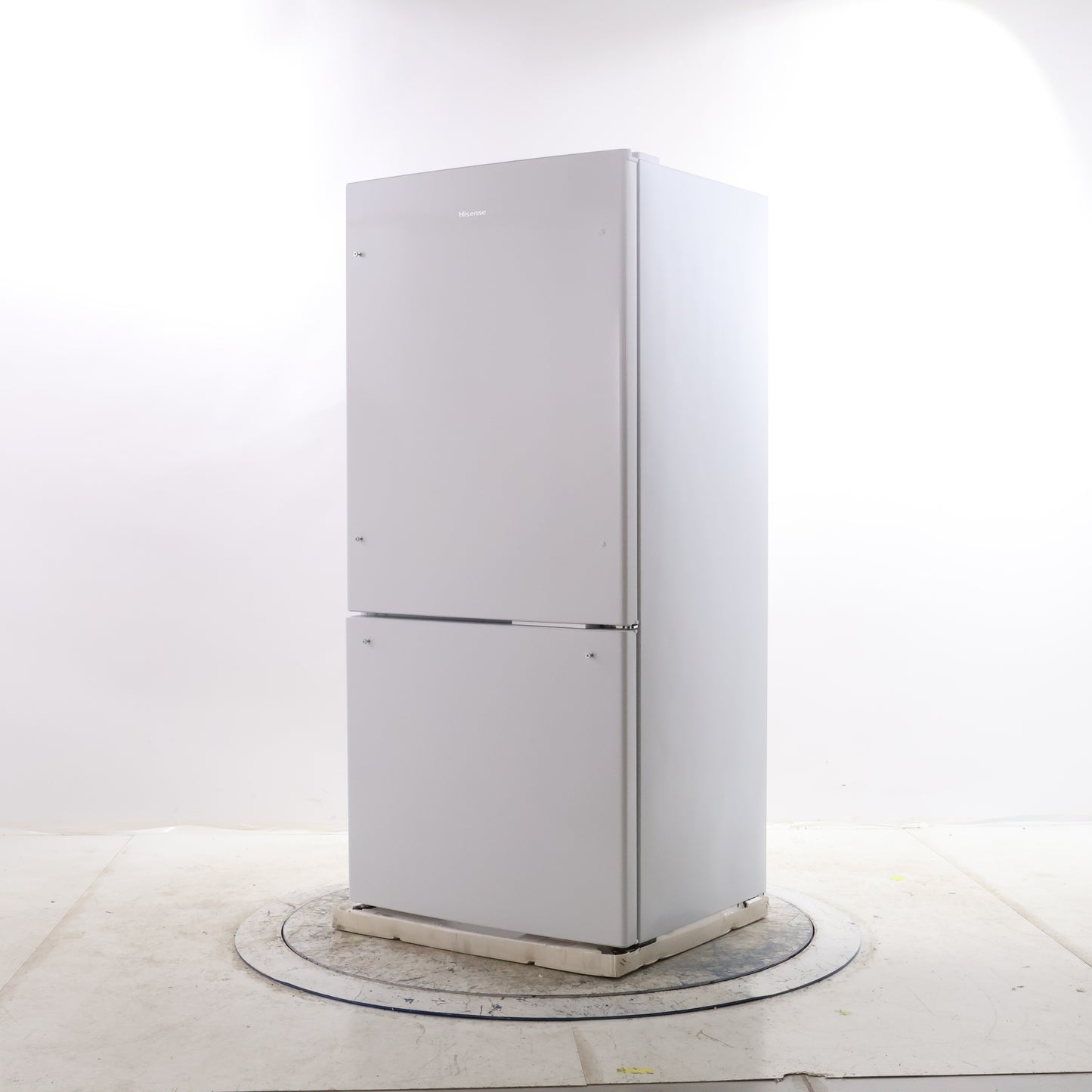 HISENSE BOTTOM FREEZER REFRIGERATOR, WHITE - RB17ND6WE