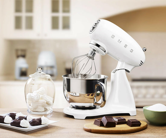 Smeg Stand Mixer White 4.8L, 750W - SMF05WHUS