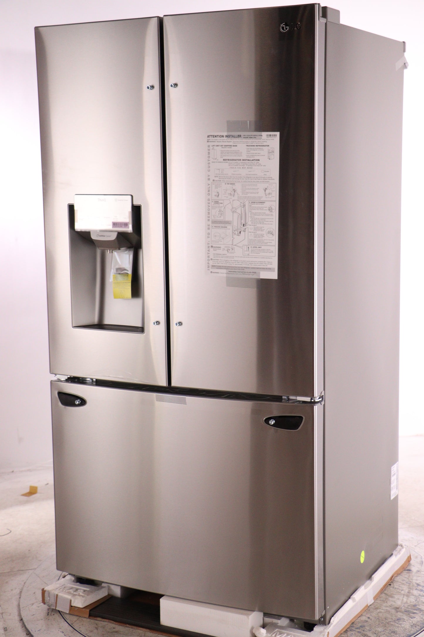 LG 36 IN. 26 CU. FT. STAINLESS-STEEL FRENCH DOOR REFRIGERATOR WITH SMUDGE-RESISTANT FINISH - LFXS26973S