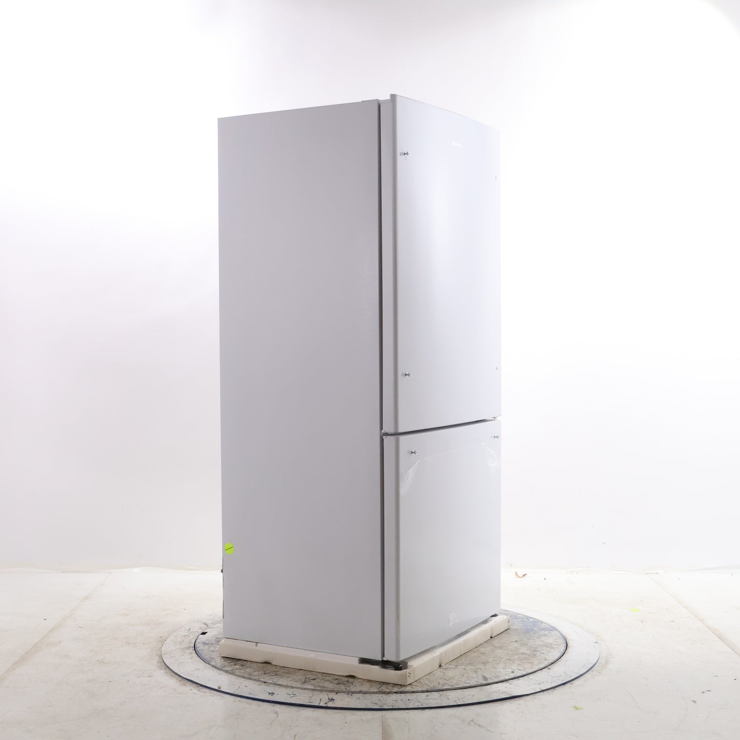 HISENSE BOTTOM FREEZER REFRIGERATOR, WHITE - RB17ND6WE