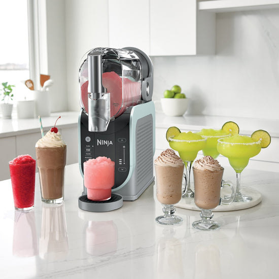 Ninja SLUSHi Professional Frozen Drink Maker - FS305CCO