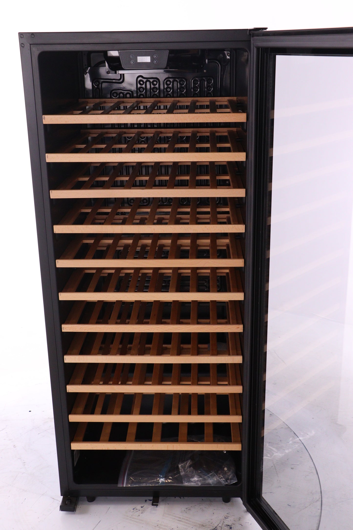 Danby 94 Bottle Free-Standing Wine Cooler in Black - DWC94L1B - REFURBISHED (See Features)