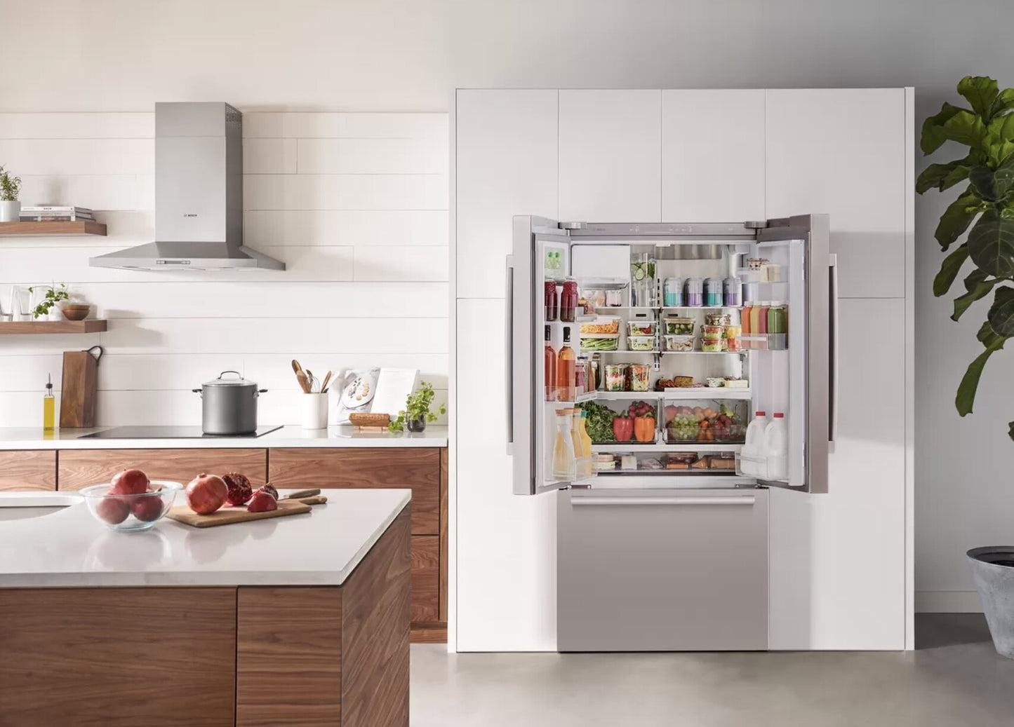 BOSCH 36 INCH FREESTANDING FRENCH DOOR SMART REFRIGERATOR WITH 26 CU. FT. CAPACITY - B36FD50SNS