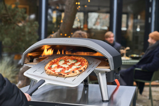 Ooni Koda 16 Gas Pizza Oven, Portable with Rapid Preheat and Innovative L-Shaped Flame - UU-P0AB00
