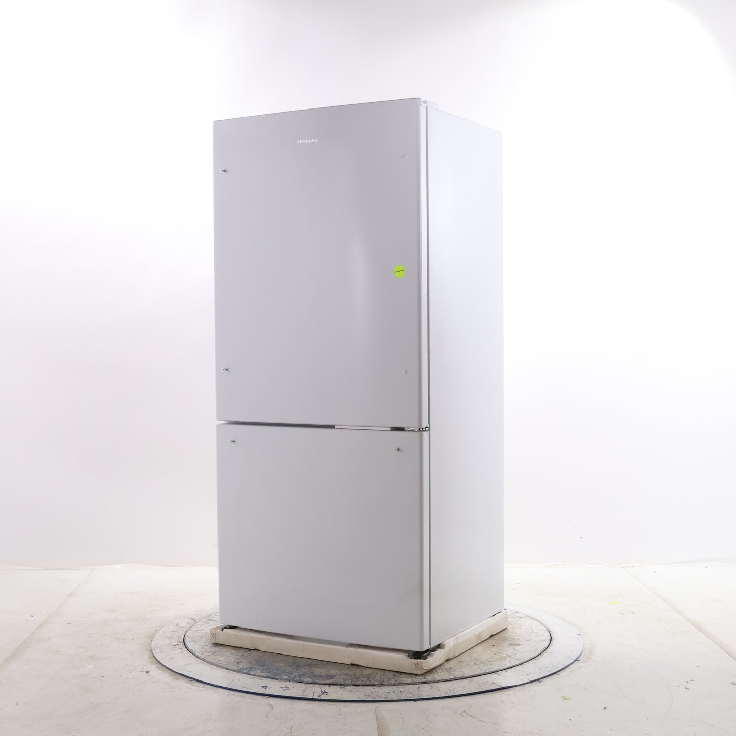 HISENSE BOTTOM FREEZER REFRIGERATOR, WHITE - RB17ND6WE