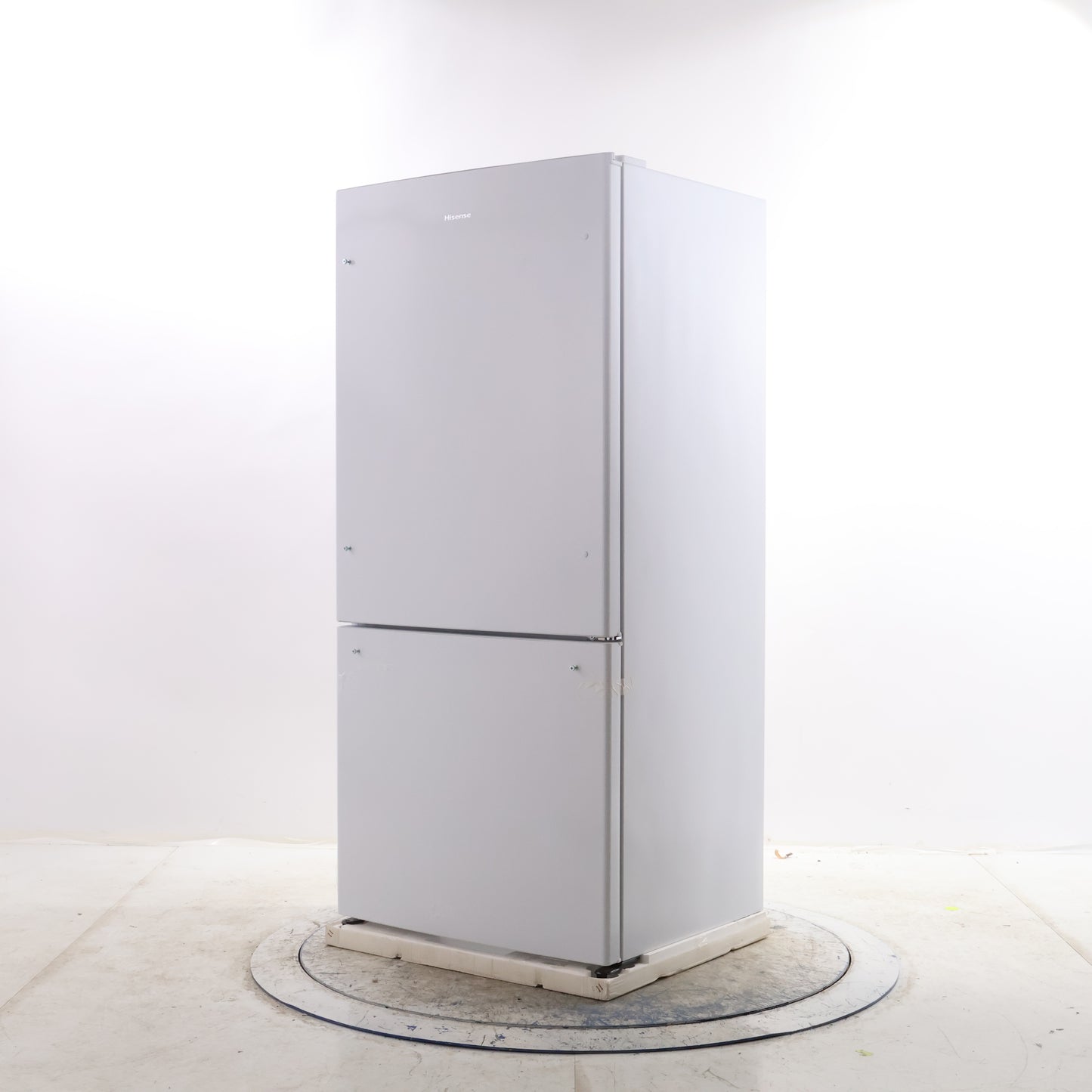 HISENSE BOTTOM FREEZER REFRIGERATOR, WHITE - RB17ND6WE