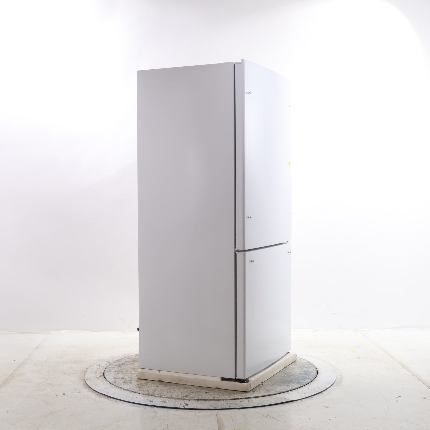 HISENSE BOTTOM FREEZER REFRIGERATOR, WHITE - RB17ND6WE