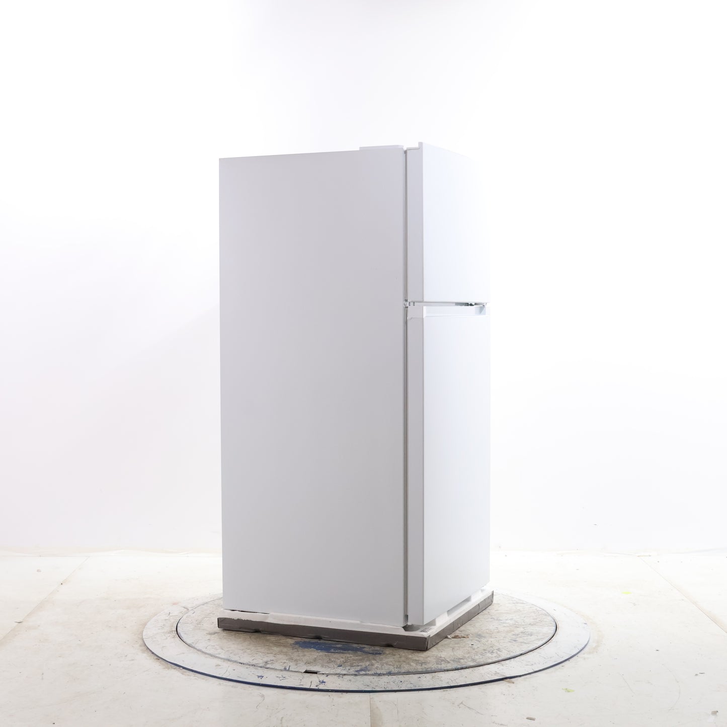 MIDEA 28 INCH TOP MOUNT REFRIGERATOR - MRT14B3AWW