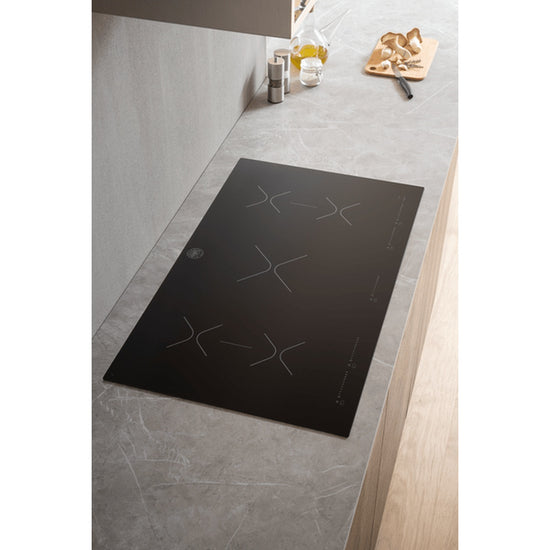 Bertazzoni 36 Inch Induction Cooktop with 5 Zones - P365IAE