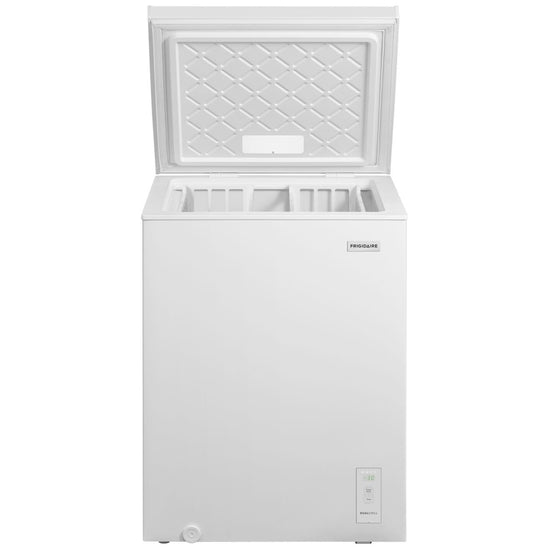Frigidaire 24 Inch Chest Freezer with 5.1 cu. ft. Capacity, White - FFCS0562AW