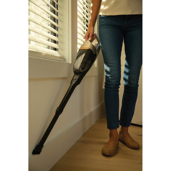 Electrolux WellQ7 Cordless 2-in-1 Hard Floor Stick Vacuum - EHVS35H2AQ