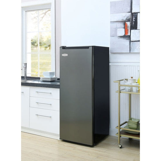 Marathon 6.5 cu. ft. Upright Freezer, Black Steel Finish - MUF65BLS