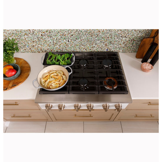 Café 36 Inch Commercial-Style Gas Rangetop with 6 Burners - CGU366P2TS1