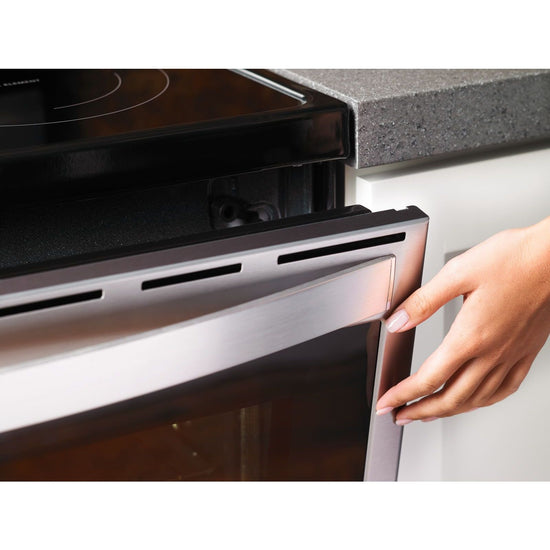 Whirlpool 6.4 cu. ft. Smart Freestanding Electric Range with Frozen Bake Technology - YWFE975H0HZ