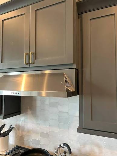 Whirlpool 36 Inch Convertible Under-Cabinet Hood - UXT5536AAS