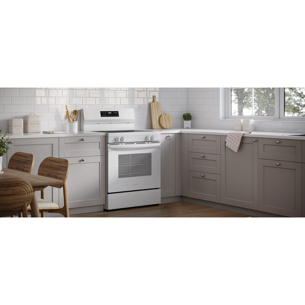 Frigidaire 30" Electric Range with the EvenTemp Cooktop in White - FCRE306CAW